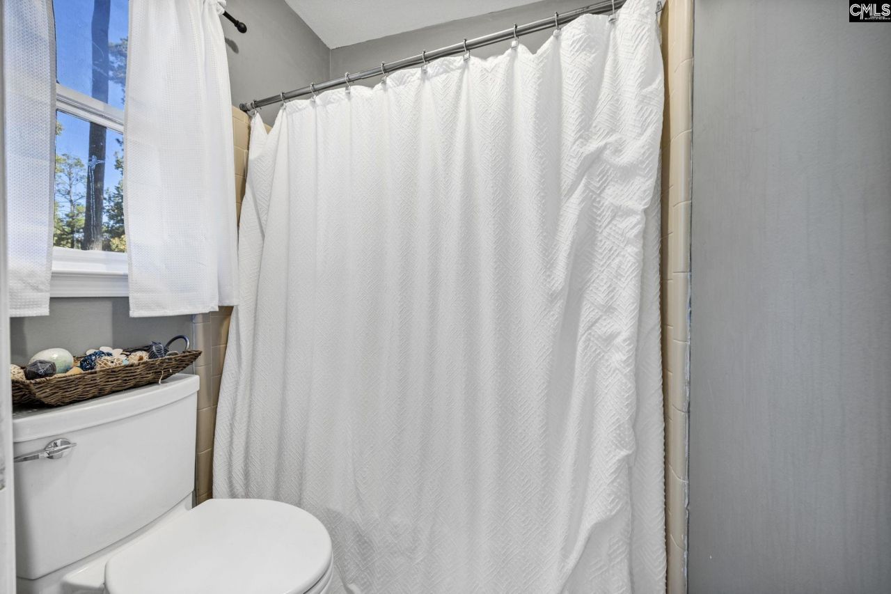 100 Mallard Lakes Court  Photo 26