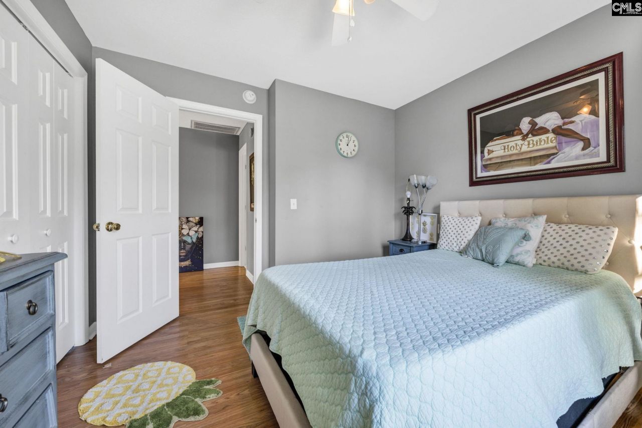 100 Mallard Lakes Court  Photo 30