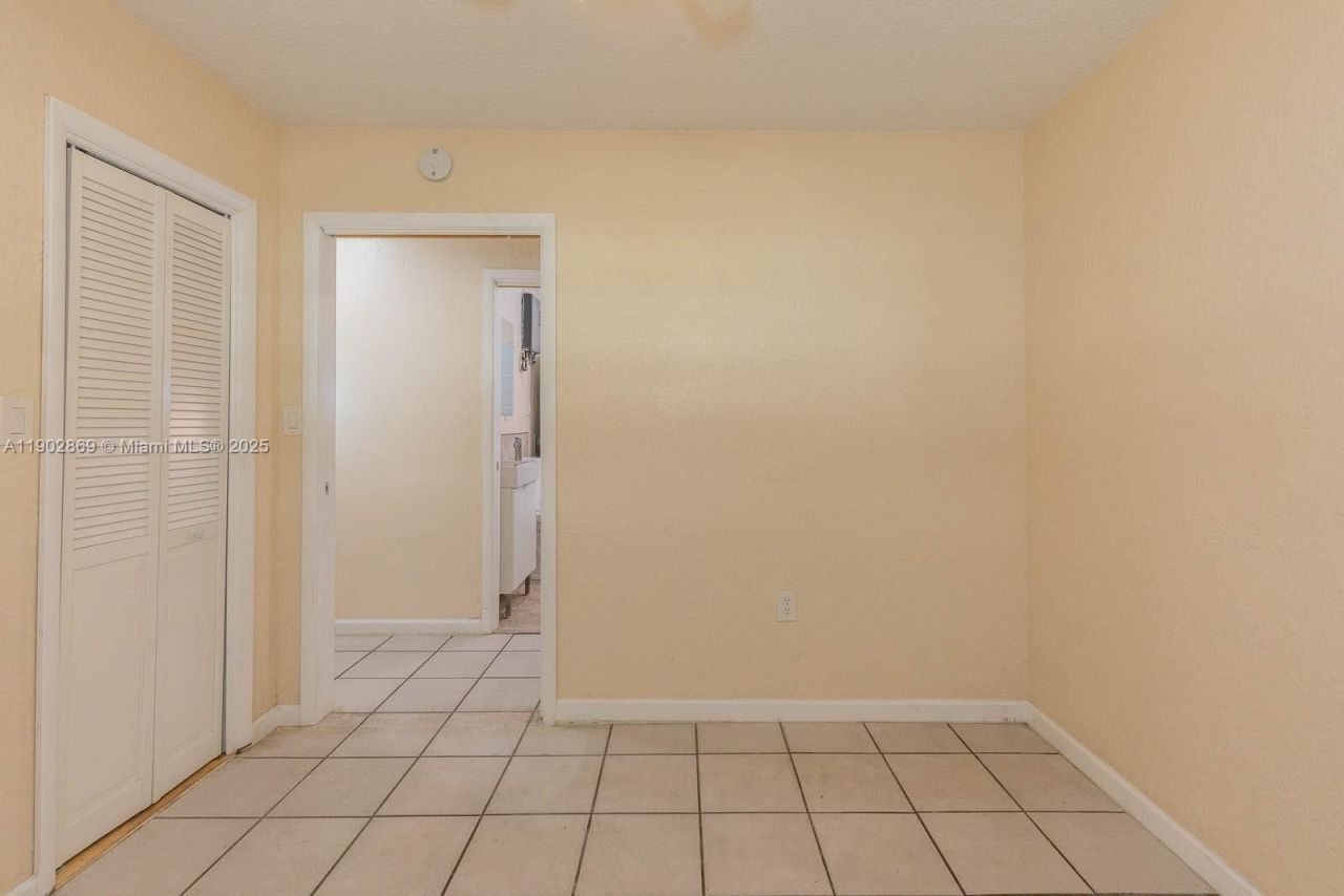 1010 N 69th Way, Hollywood, FL 33024 Photo