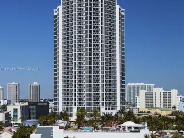 18001 Collins Ave, Unit 1608, Sunny Isles Beach, FL 33160