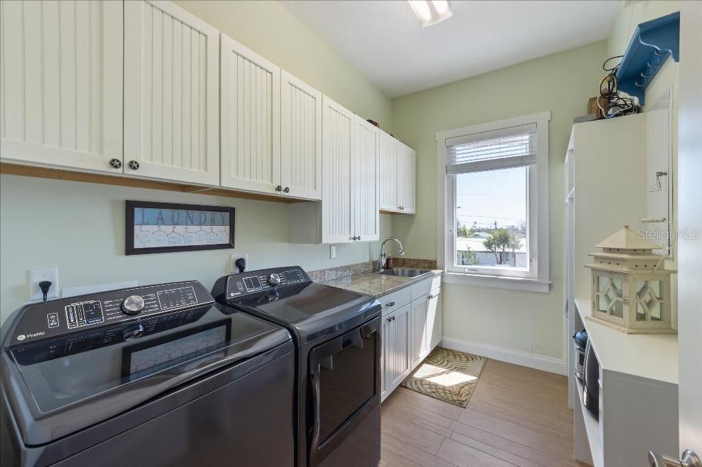 506 65th Street, Holmes Beach, FL 34217 Photo