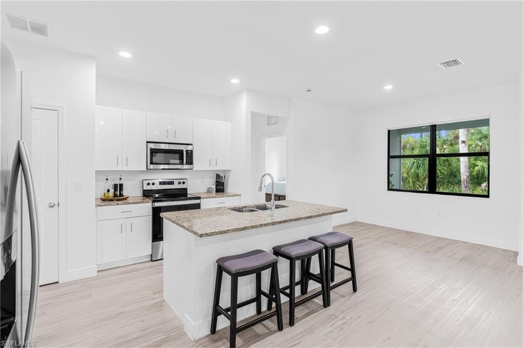 1158 E Benbow Cir, Labelle, FL 33935 Photo