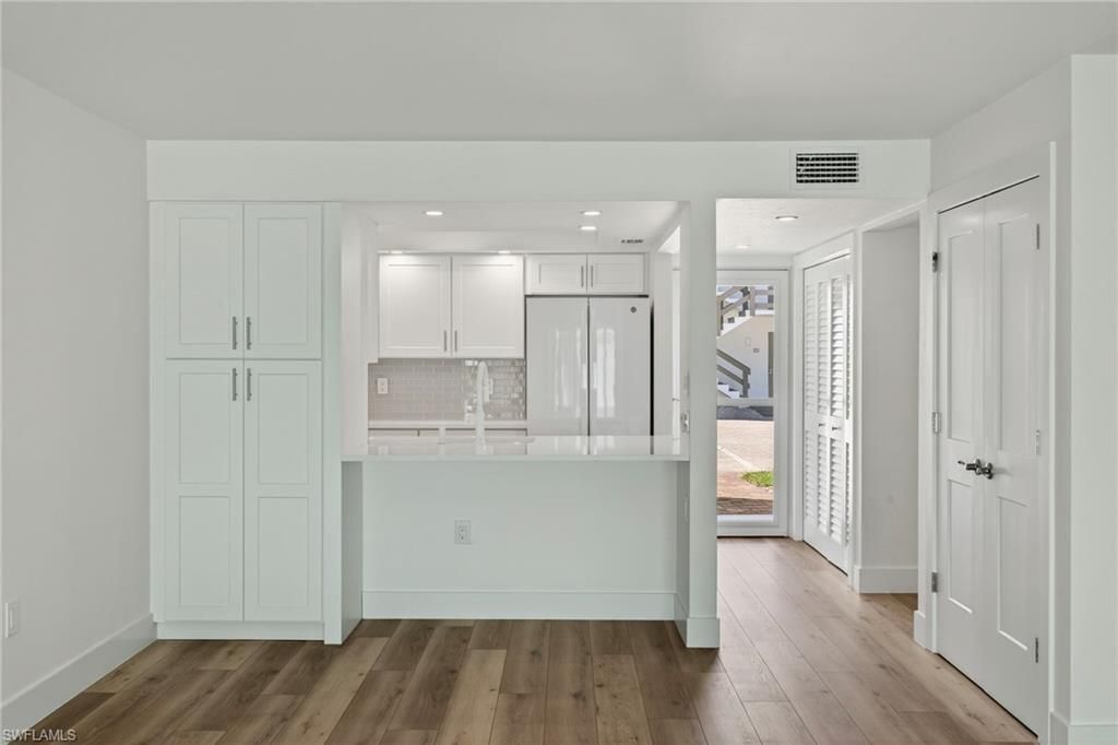 1610 Middle Gulf Dr, Unit F2, Sanibel, FL 33957 Photo