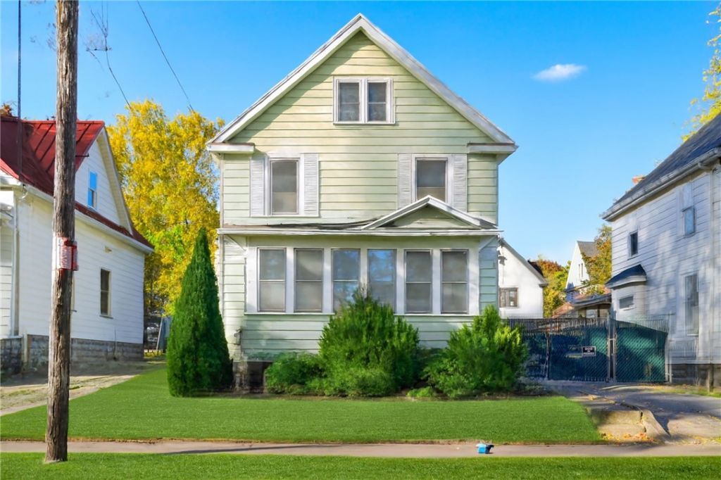 136 Curtis Street, Rochester, NY 14606 Main Photo