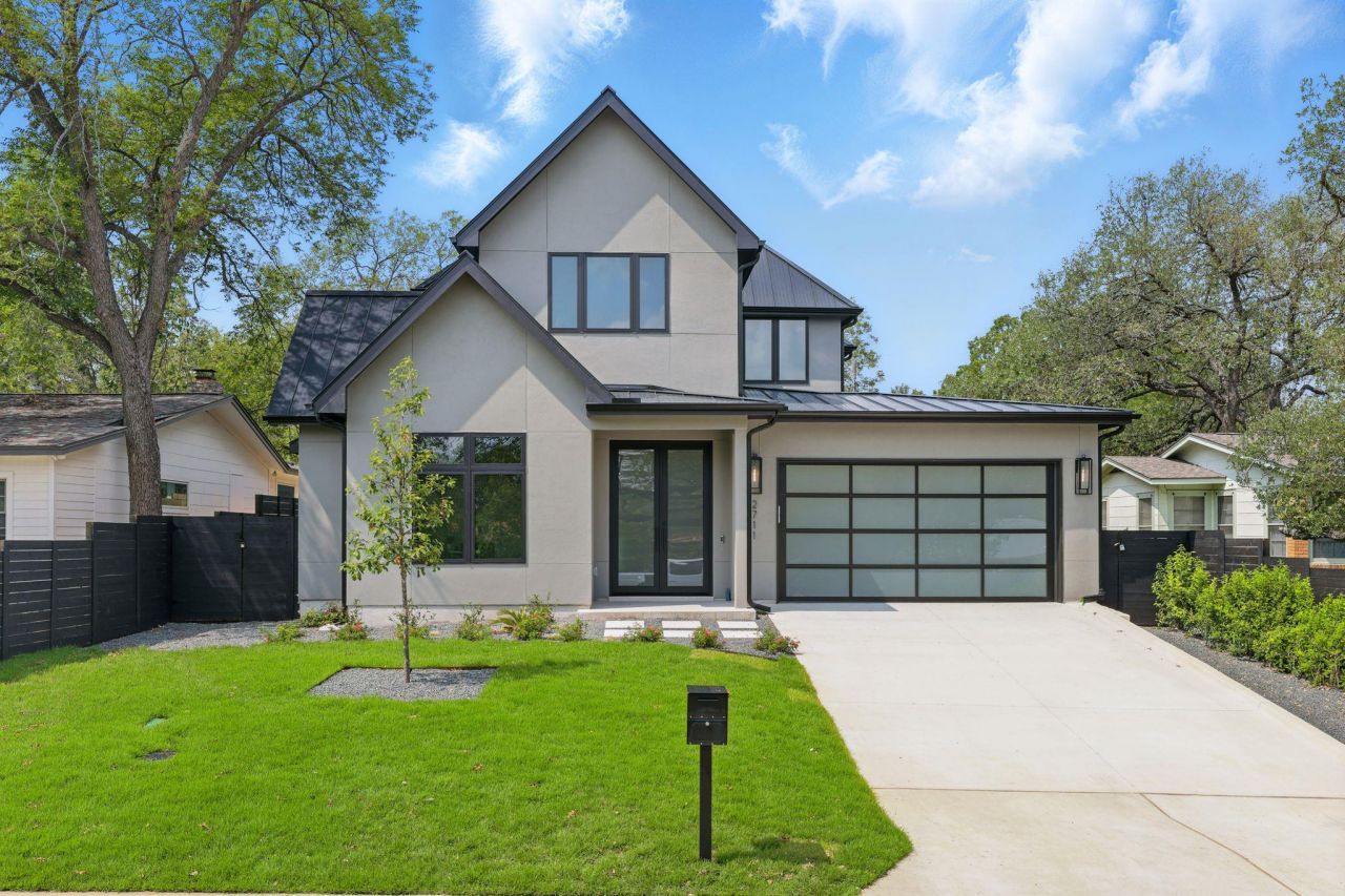 2711 Pegram Ave, Austin, TX 78757 Main Photo