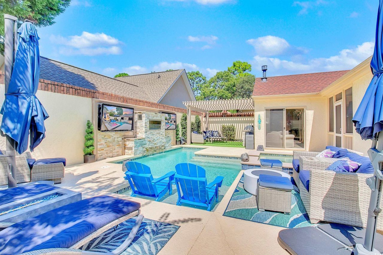 10 Martinique Dr. Photo 30