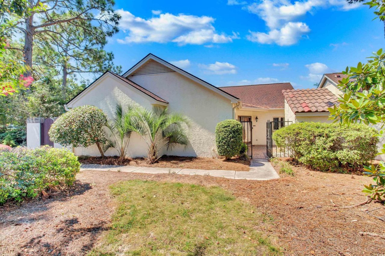 10 Martinique Dr. Photo 34