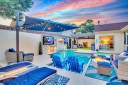 10 Martinique Dr. photo 4