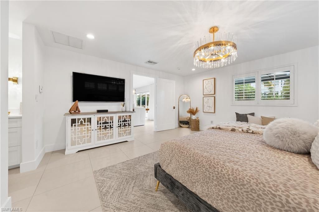 516 Neapolitan Ln, Naples, FL 34103 Photo