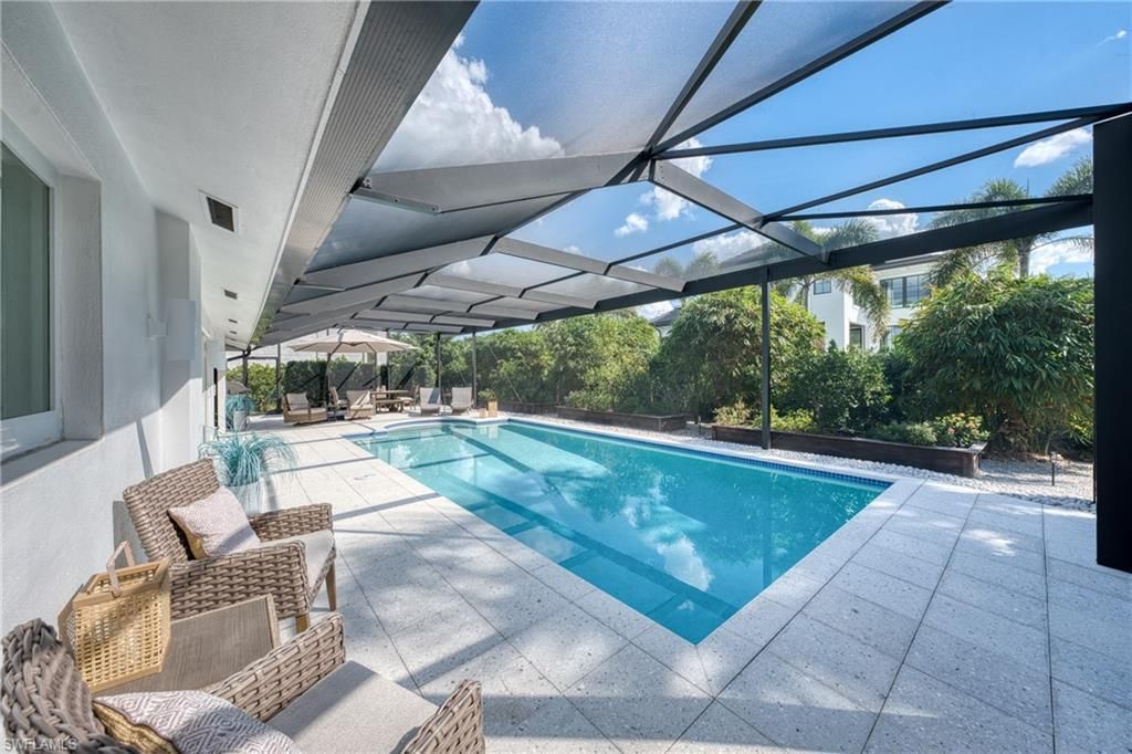 516 Neapolitan Ln, Naples, FL 34103 Photo