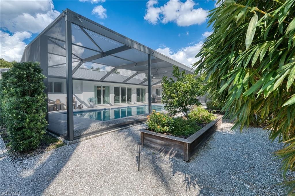 516 Neapolitan Ln, Naples, FL 34103 Photo