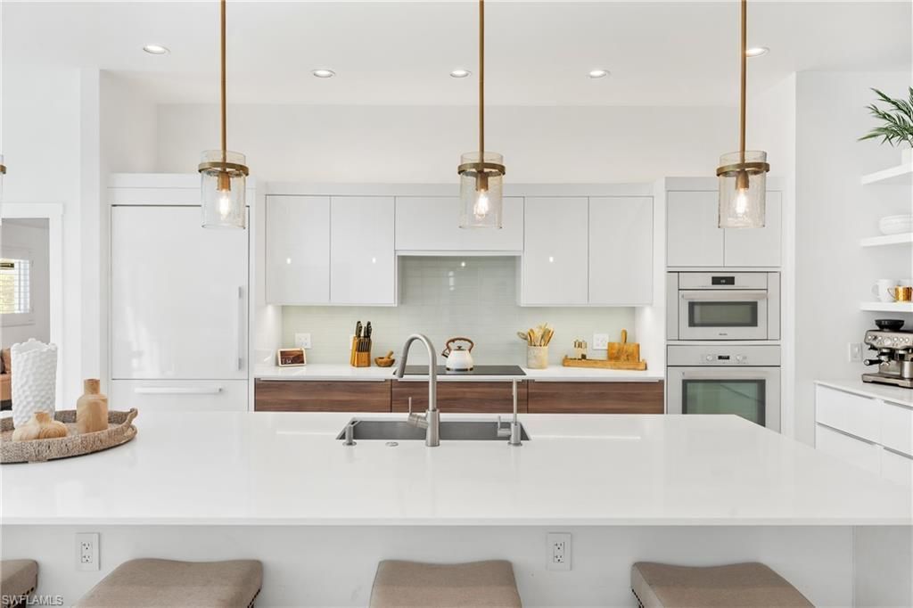 516 Neapolitan Ln, Naples, FL 34103 Photo