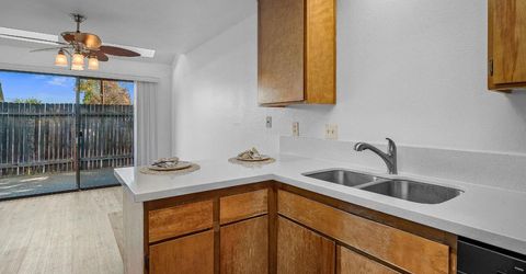 1519 Hood Road #f, Unit F, Sacramento, CA 95825 Photo