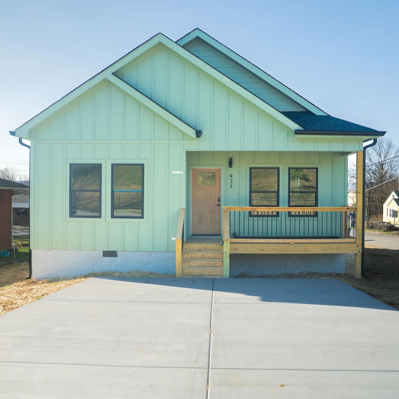 925 N Chamberlain Avenue, Chattanooga, TN 37406 Main Photo