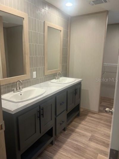 45605 Oleander Street, Paisley, FL 32767 Photo