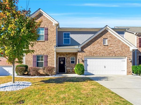 1742 Weatherbrook Circle, Lawrenceville, GA 30043