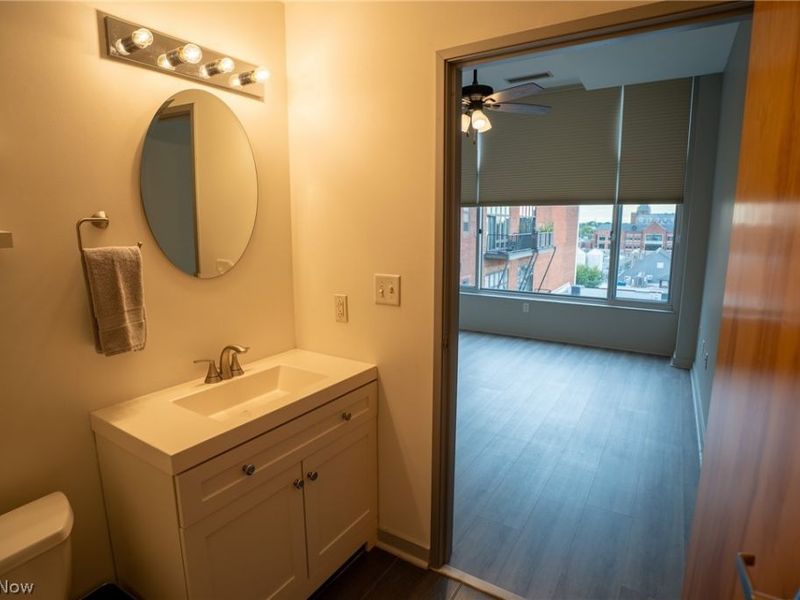 1951 W 26th Street, Unit 510, Cleveland, OH 44113 Photo 41