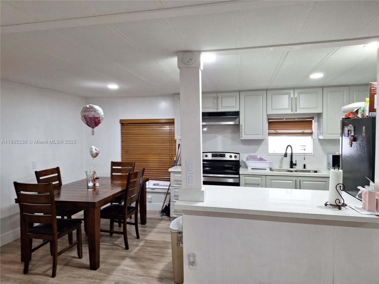 21760 NW 3rd St, Pembroke Pines, FL 33029 Photo