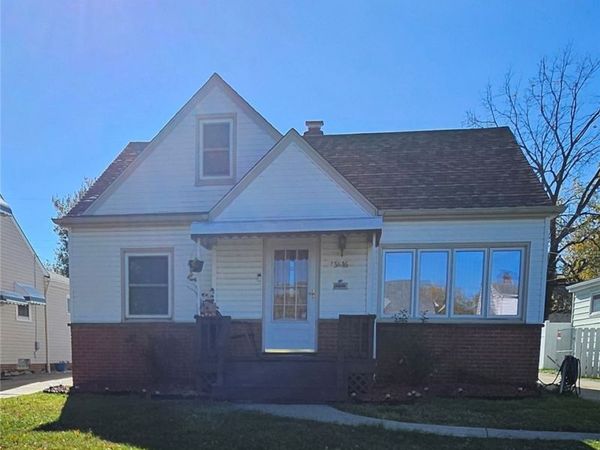 13616 Oakview Boulevard, Cleveland, OH 44125