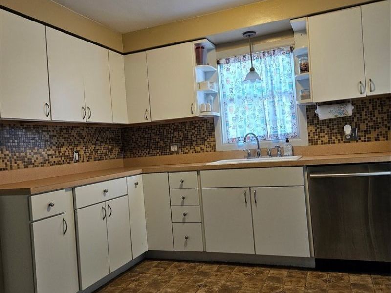 13616 Oakview Boulevard, Cleveland, OH 44125 Photo 17