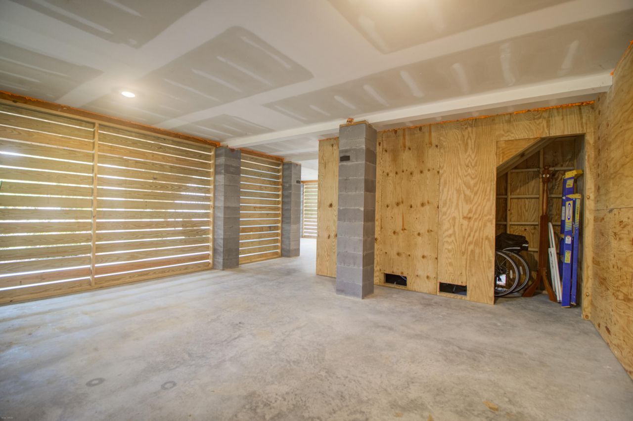 2028 Egret Lane Photo 56