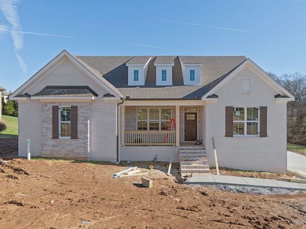 955 Nashs Nook, Columbia, TN 38401