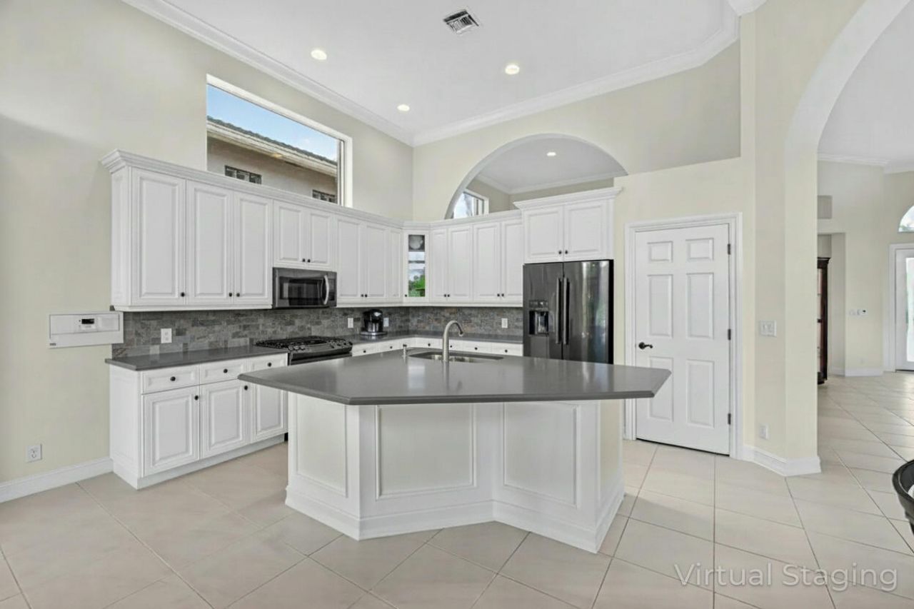 7510 Blue Heron Way, West Palm Beach, FL 33412 Photo