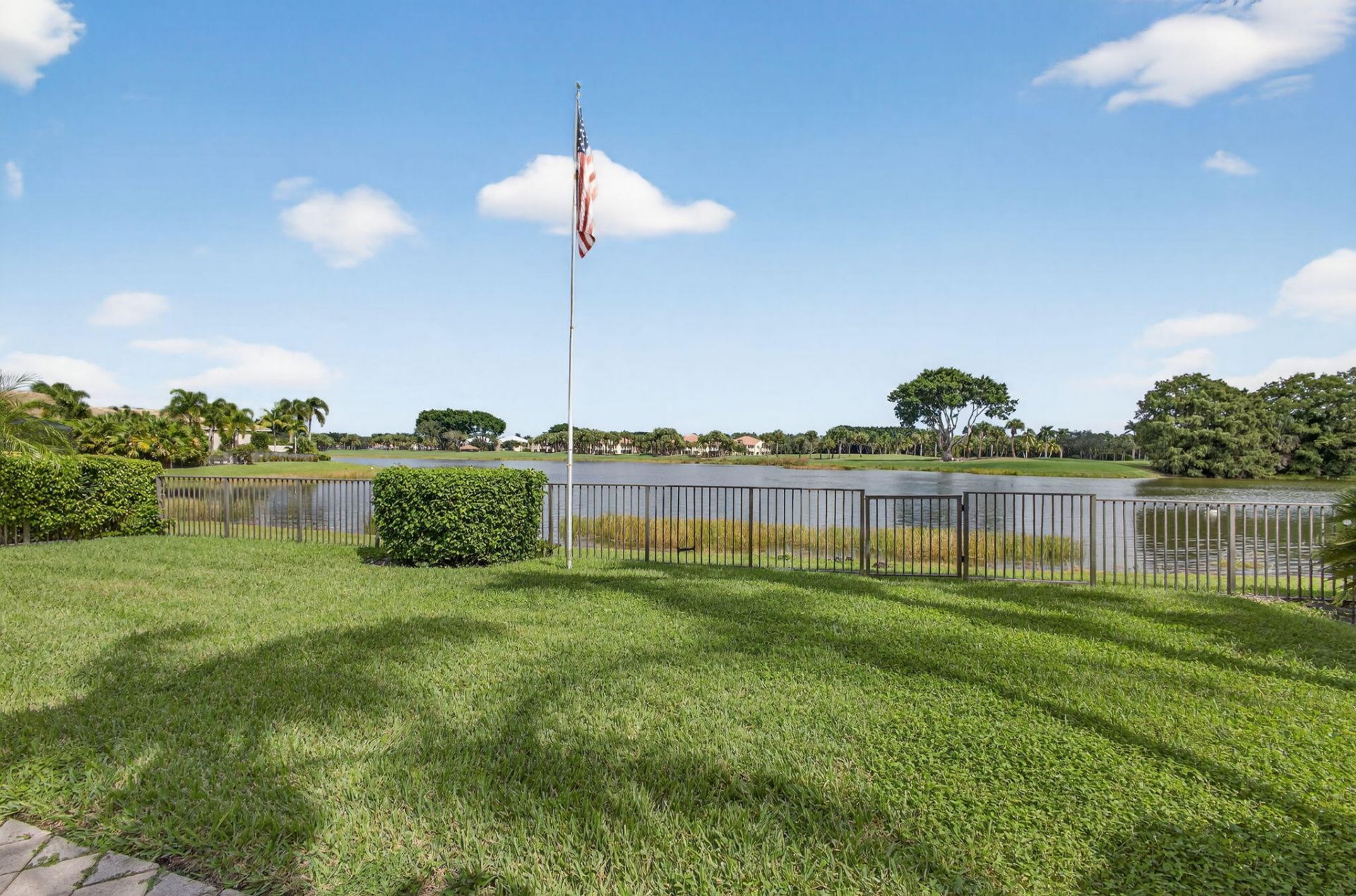 7510 Blue Heron Way, West Palm Beach, FL 33412 Photo