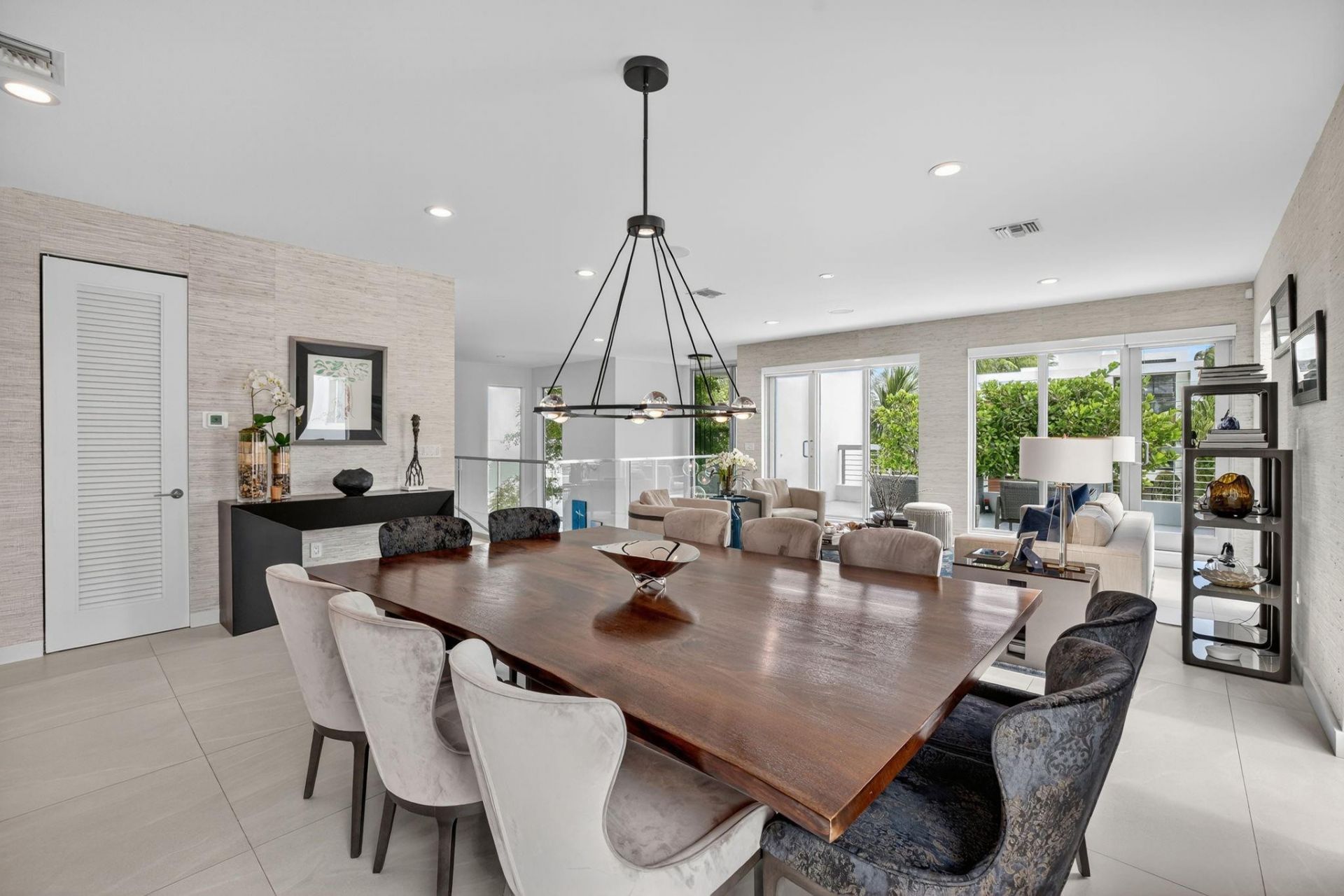 2401 N Atlantic Boulevard, Fort Lauderdale, FL 33305 Photo