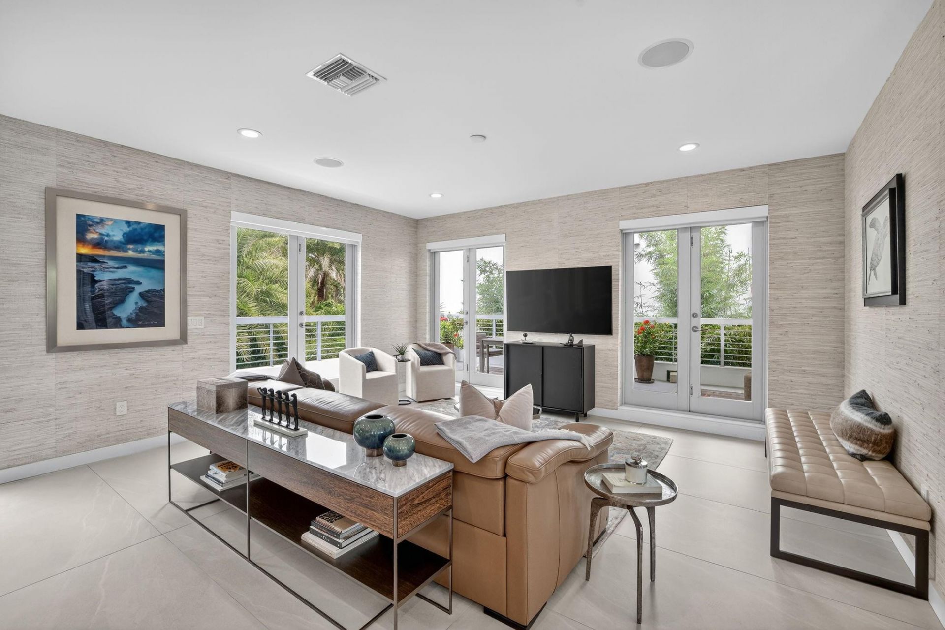 2401 N Atlantic Boulevard, Fort Lauderdale, FL 33305 Photo