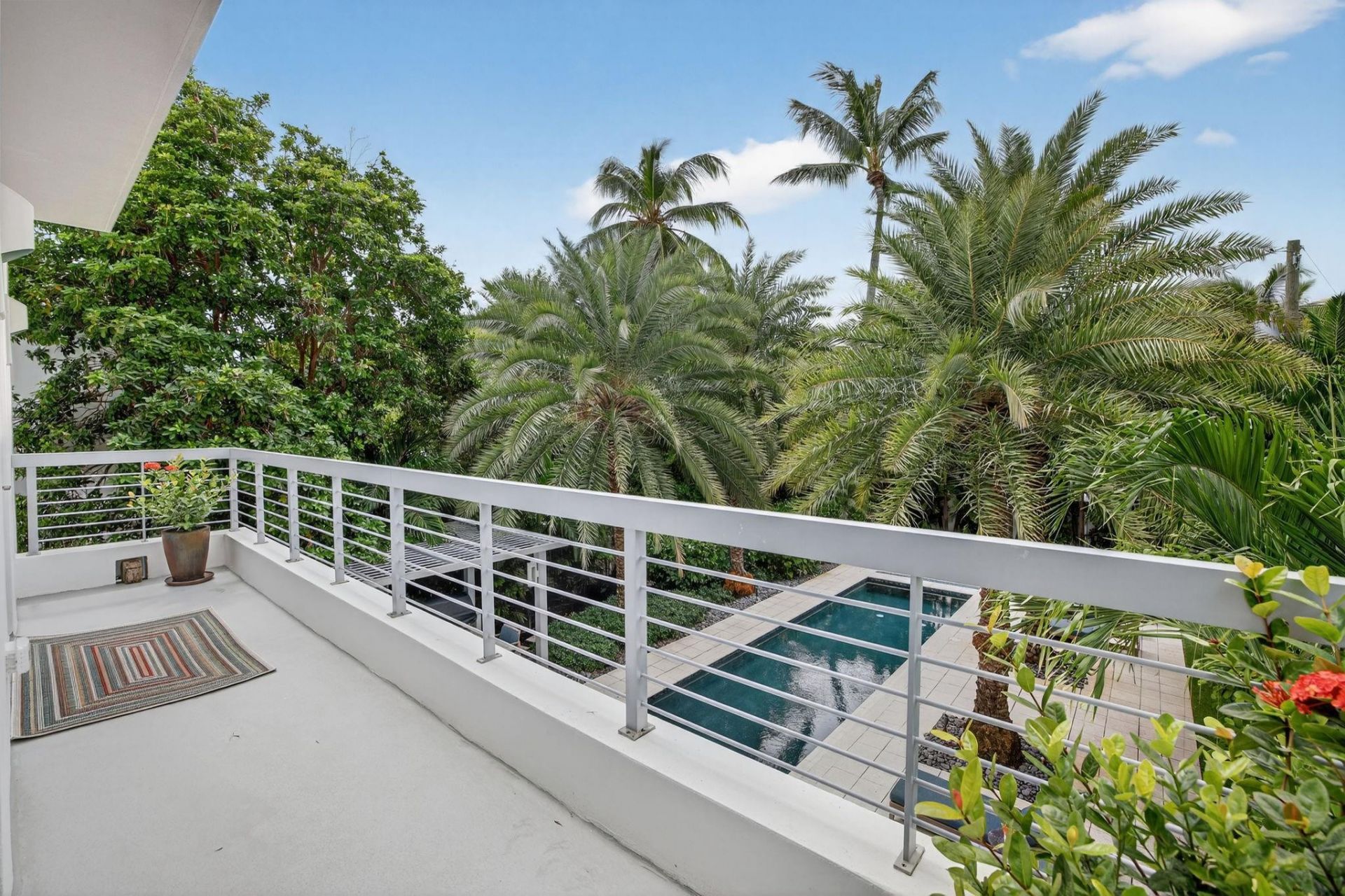 2401 N Atlantic Boulevard, Fort Lauderdale, FL 33305 Photo