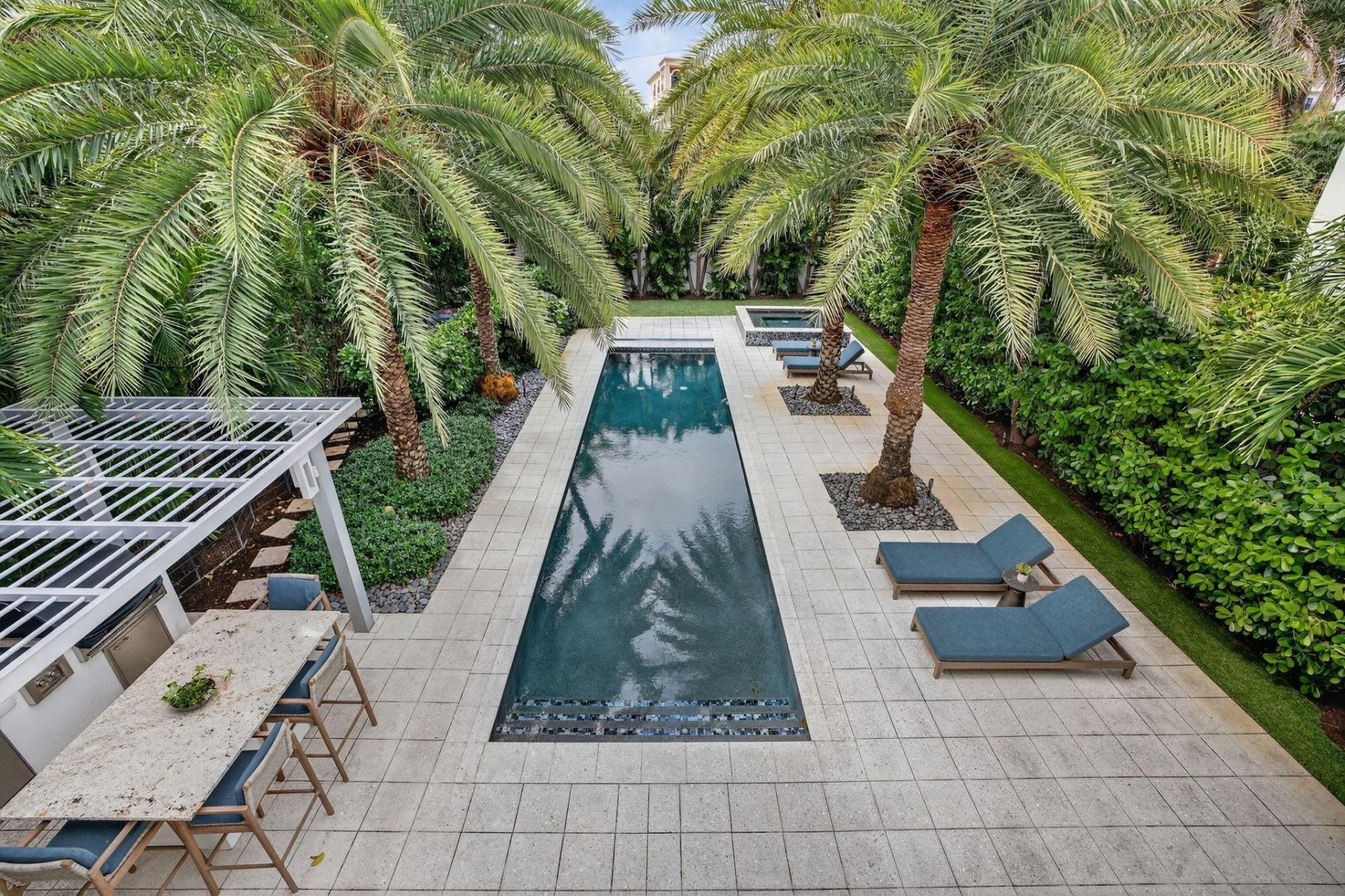 2401 N Atlantic Boulevard, Fort Lauderdale, FL 33305 Photo