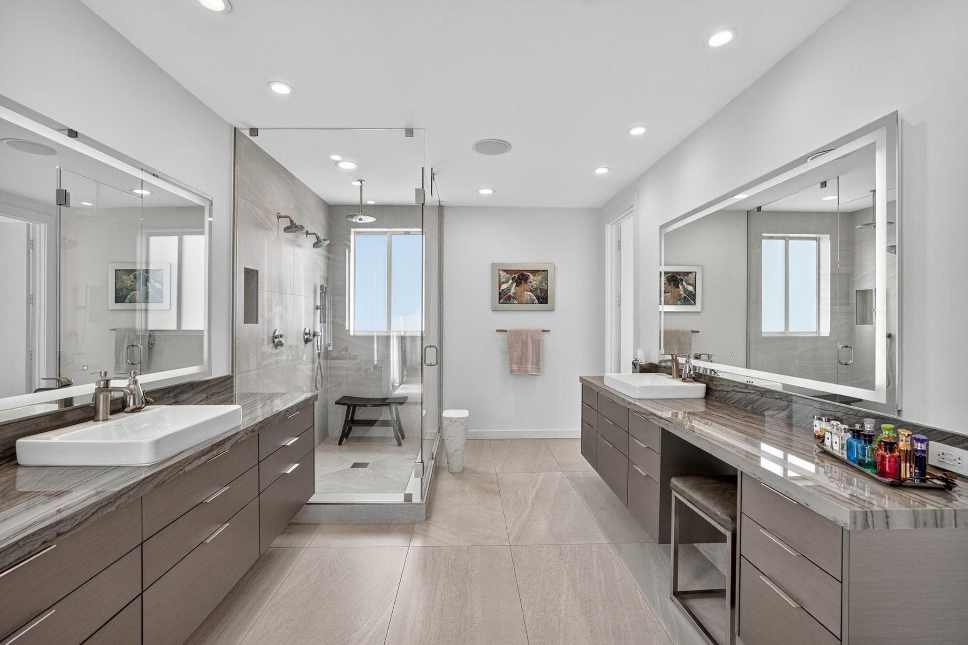 2401 N Atlantic Boulevard, Fort Lauderdale, FL 33305 Photo