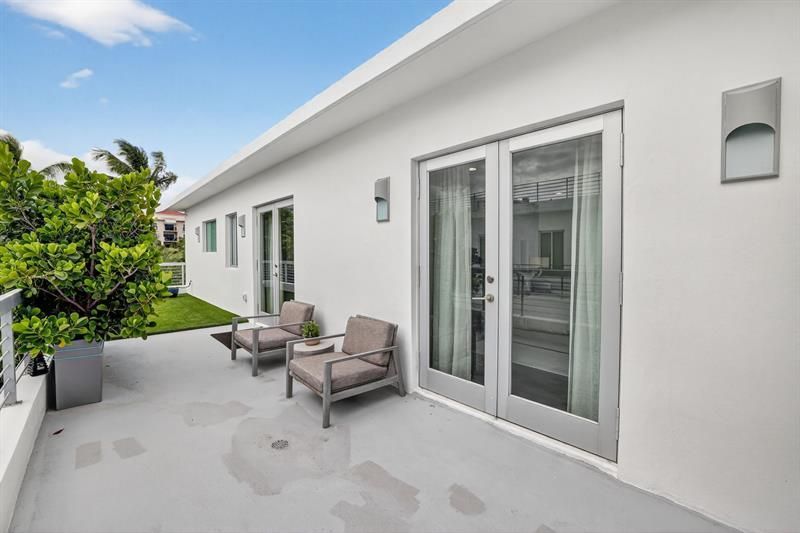 2401 N Atlantic Blvd, Fort Lauderdale, FL 33305 Photo