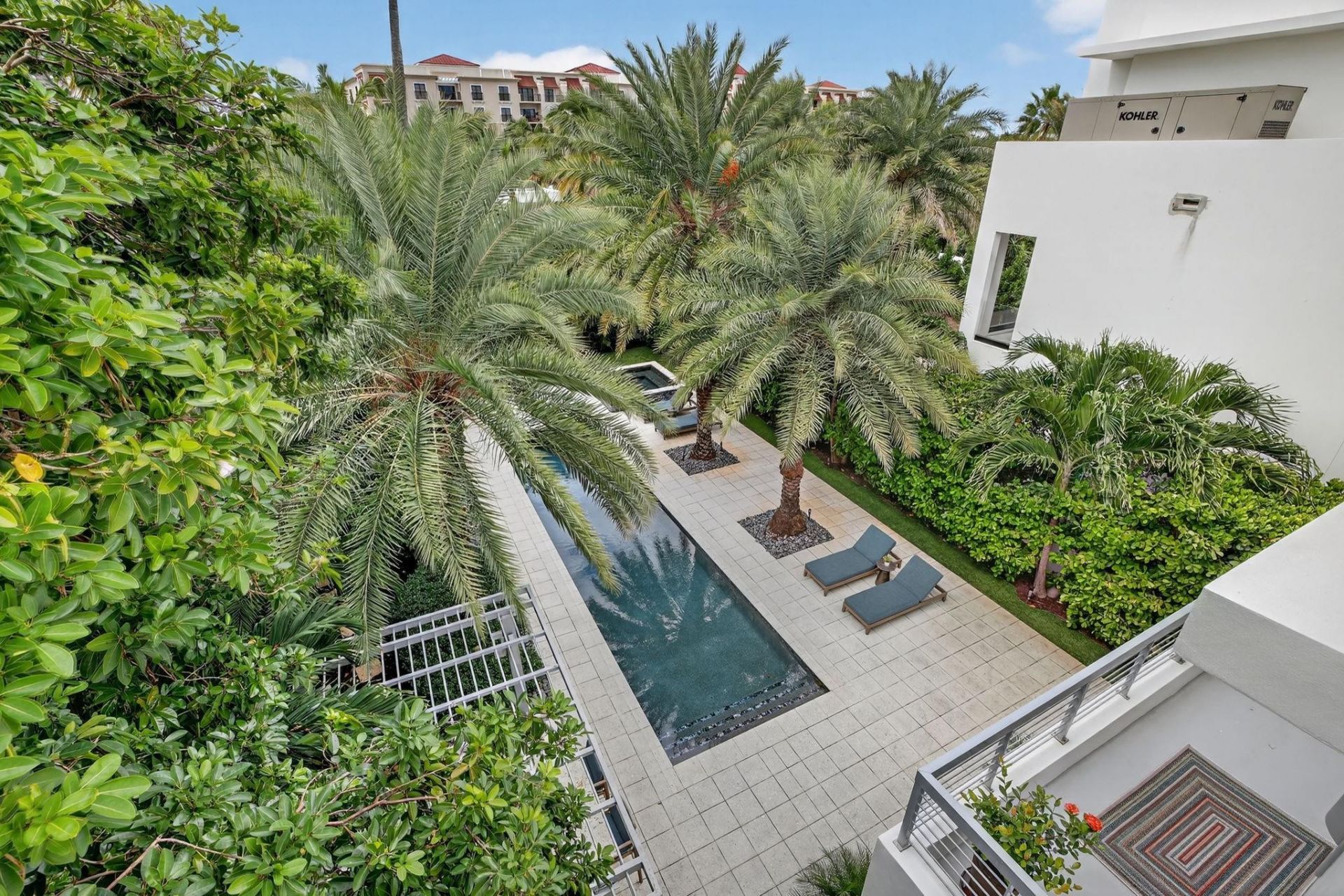 2401 N Atlantic Boulevard, Fort Lauderdale, FL 33305 Photo