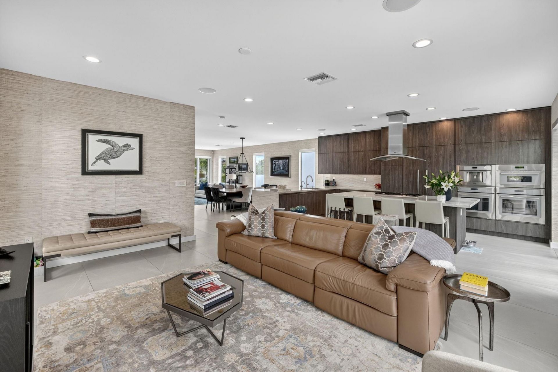 2401 N Atlantic Boulevard, Fort Lauderdale, FL 33305 Photo