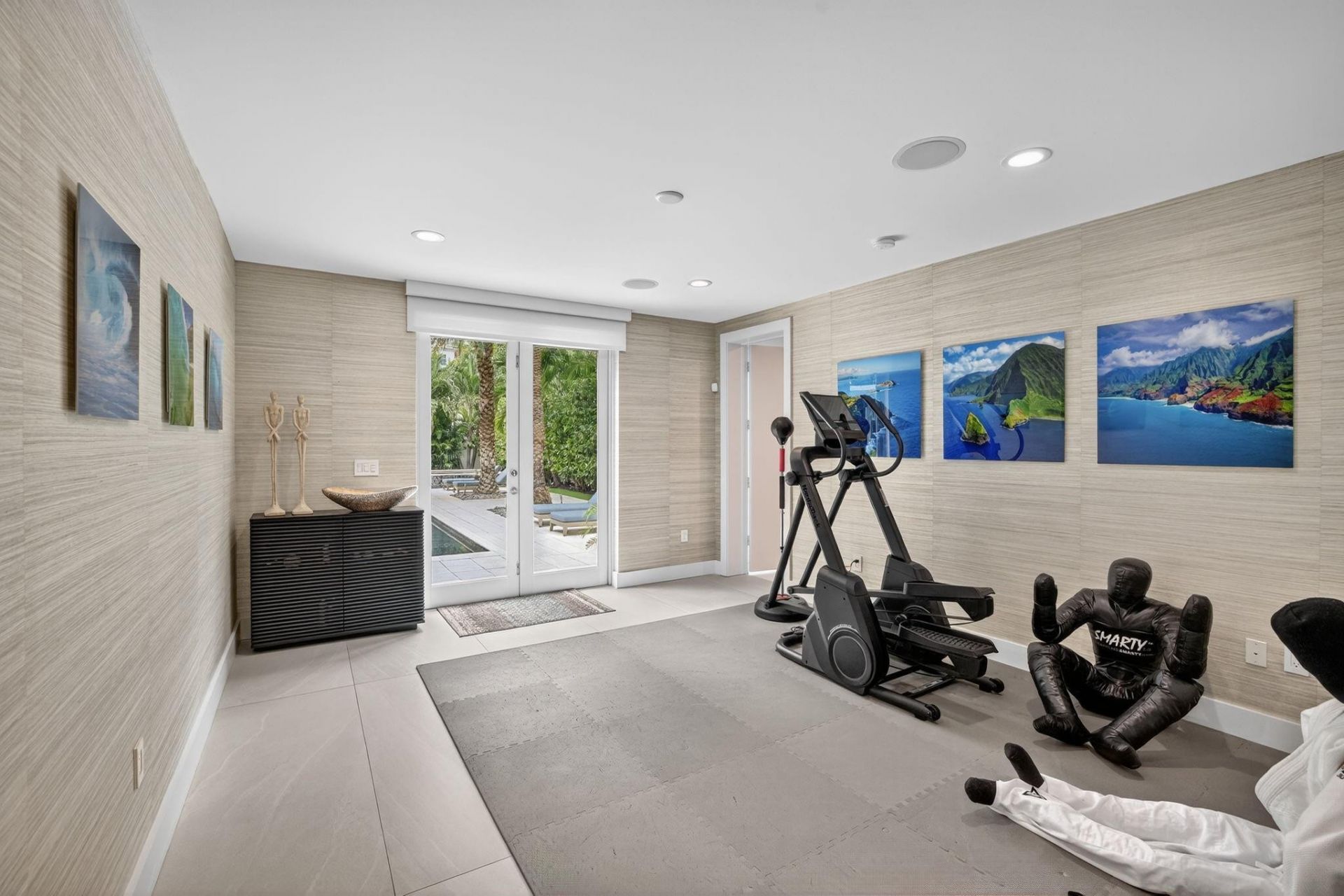2401 N Atlantic Boulevard, Fort Lauderdale, FL 33305 Photo