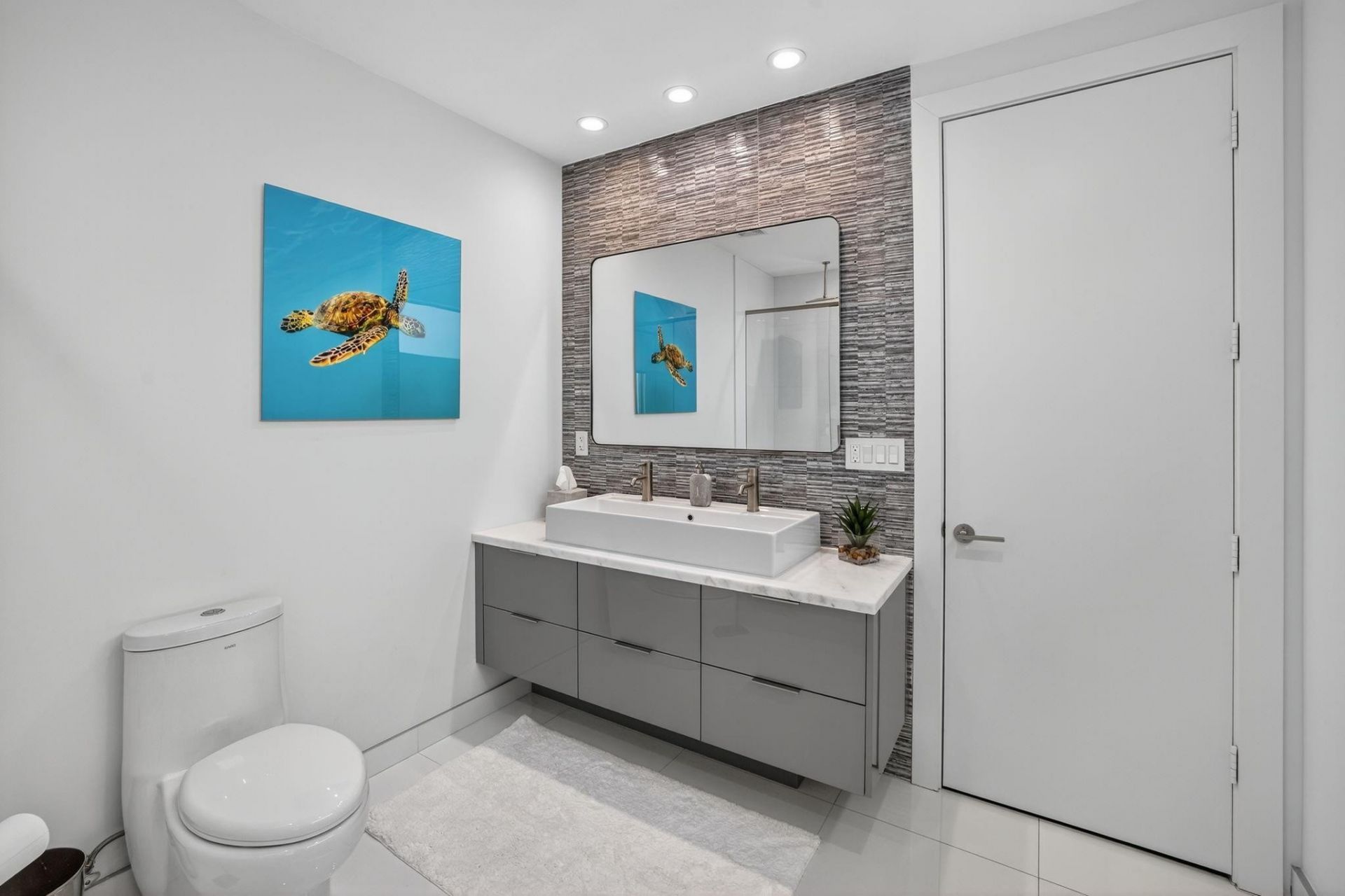 2401 N Atlantic Boulevard, Fort Lauderdale, FL 33305 Photo