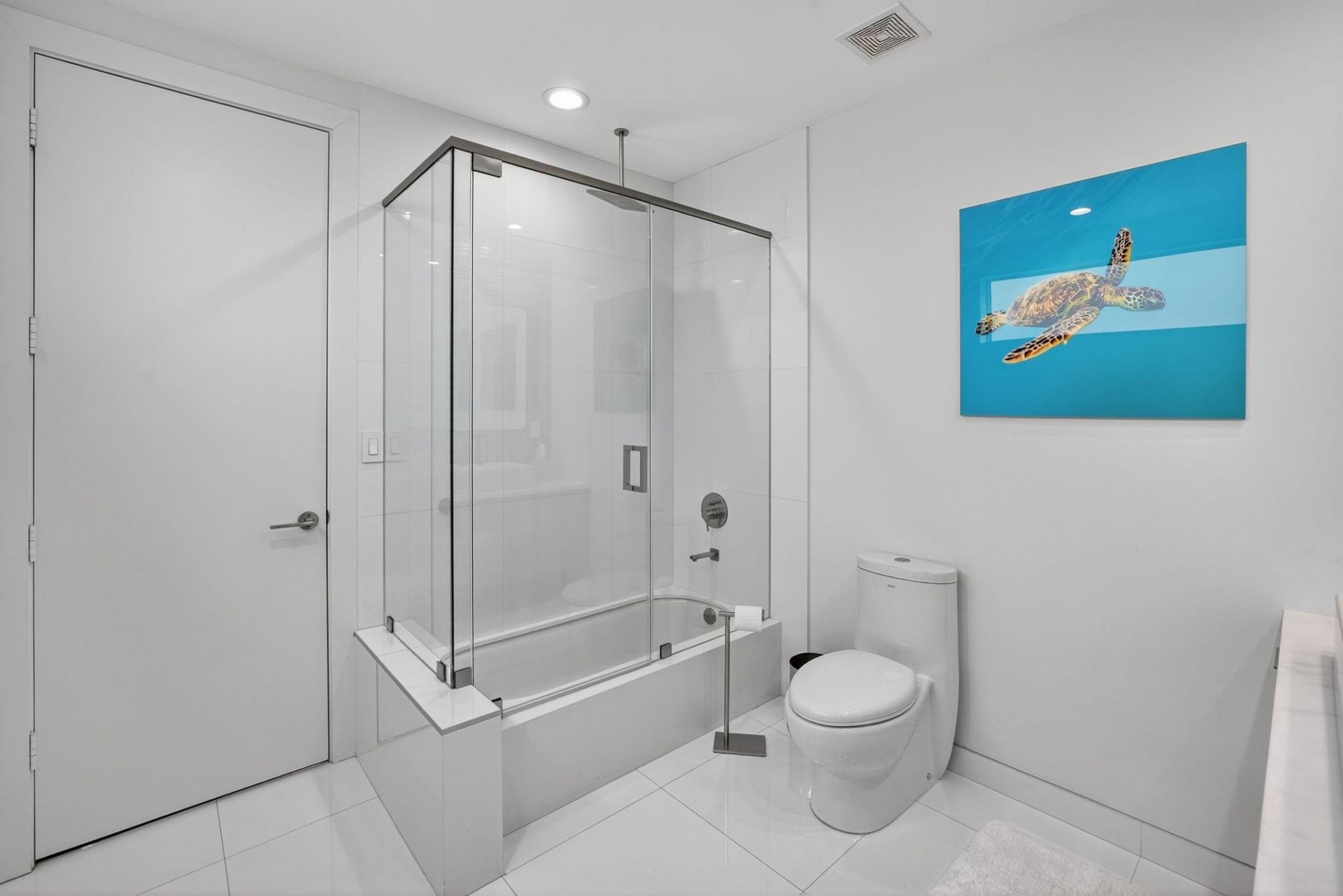 2401 N Atlantic Boulevard, Fort Lauderdale, FL 33305 Photo