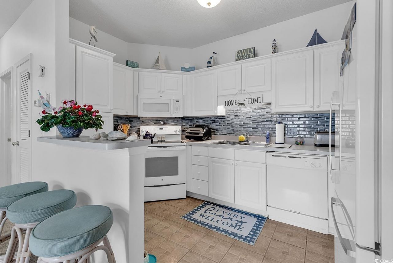 5310 Sweetwater Blvd. Photo 4