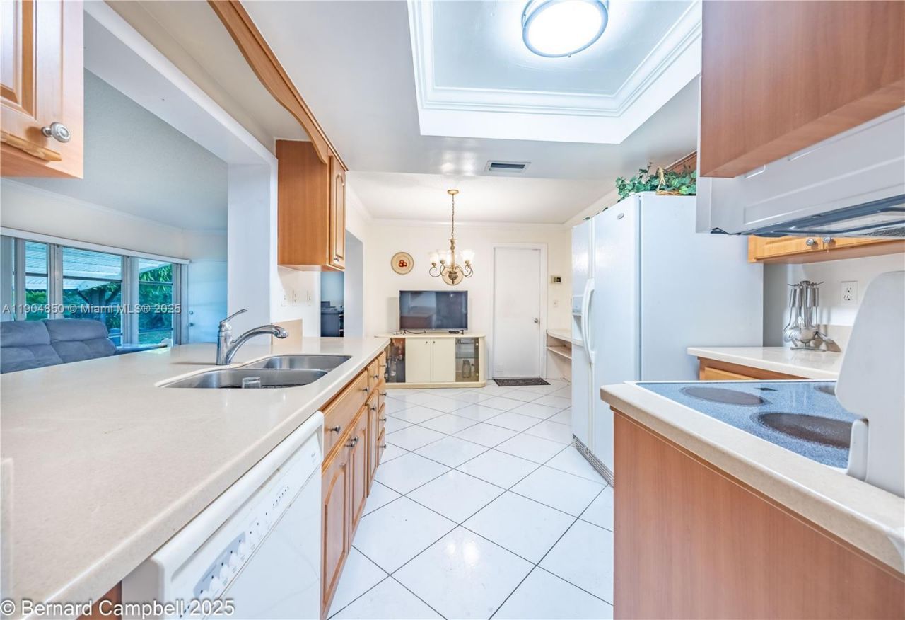 4808 NW 49th Rd, Tamarac, FL 33319 Photo