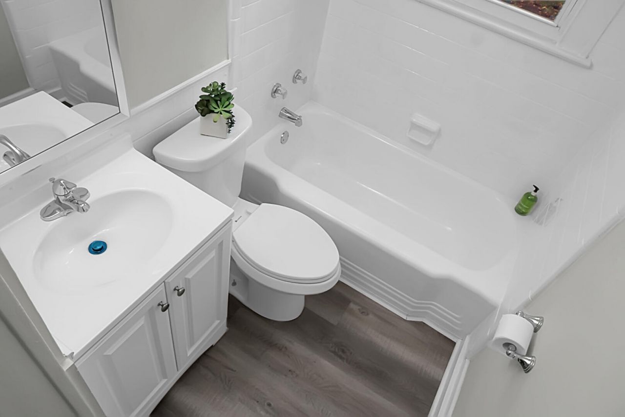 2601 S Allen Drive Photo 16