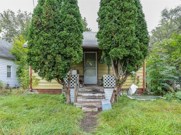 1445 Maryland Avenue, Flint, MI 48506