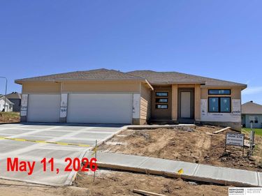 7413 N 176th Avenue, Bennington, NE 68007