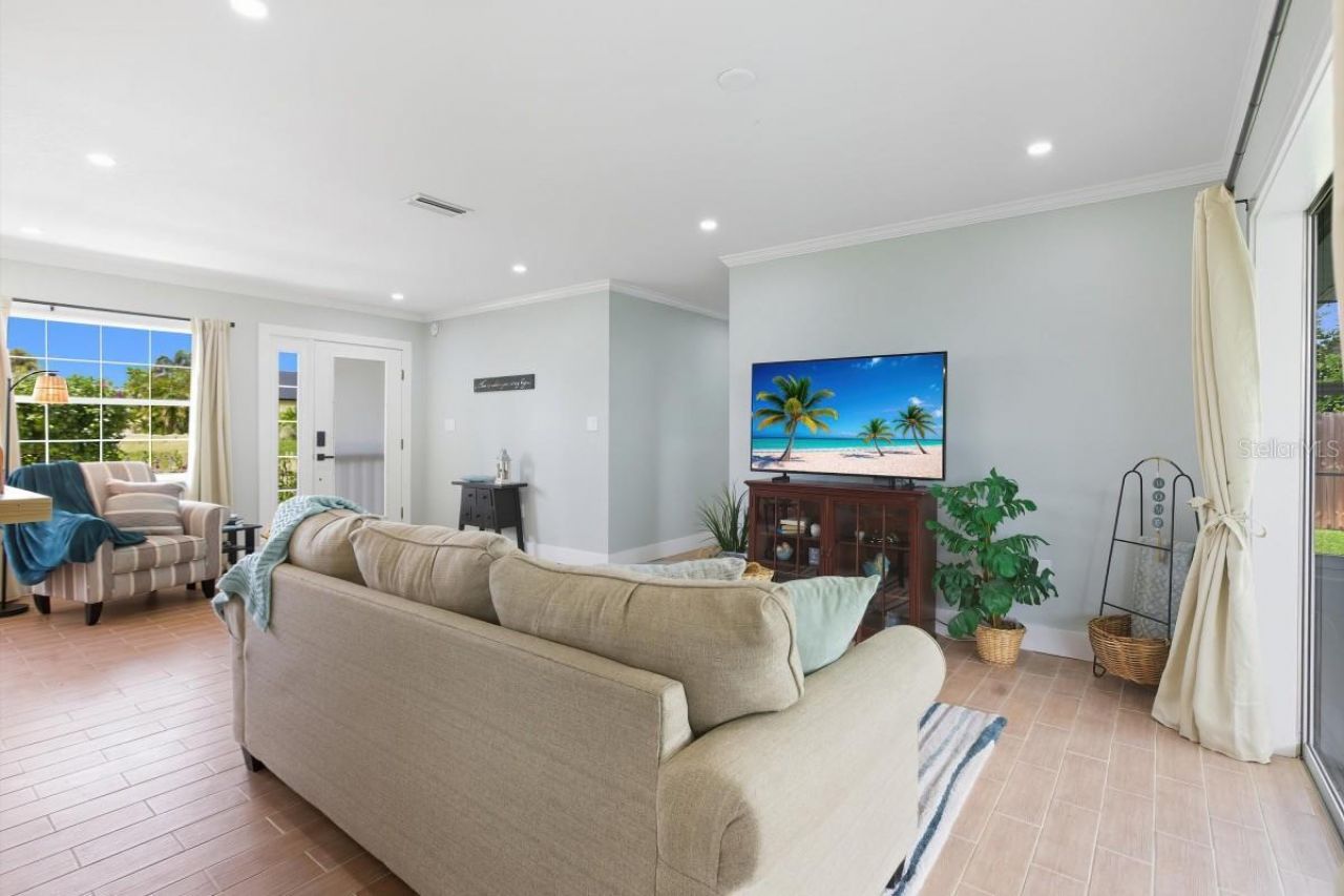 3030 Palm Drive, Punta Gorda, FL 33950 Photo