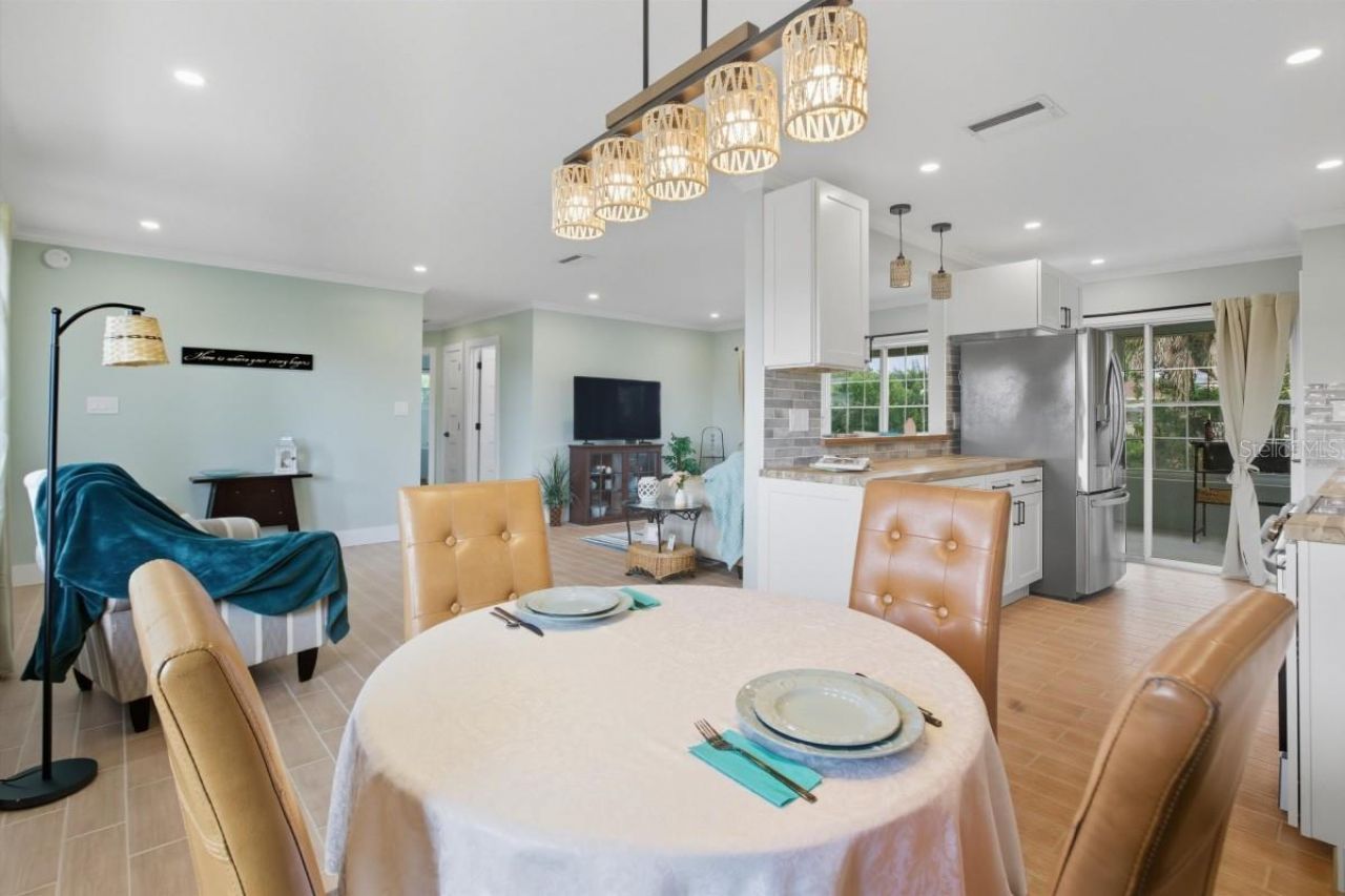 3030 Palm Drive, Punta Gorda, FL 33950 Photo