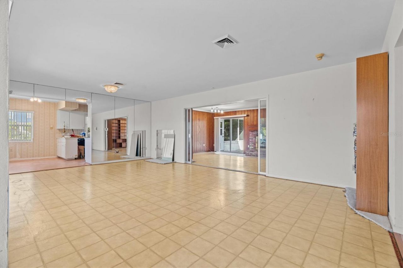 225 Lake Hollingsworth Drive, Lakeland, FL 33803 Photo