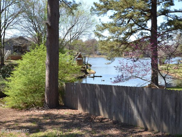 7523 Dogwood Lane, Olive Branch, MS 38654