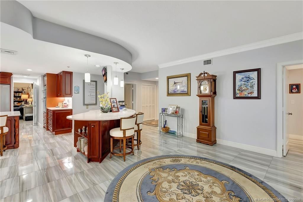 1140 SW Chapman Way, Unit 401, Palm City, FL 34990 Photo