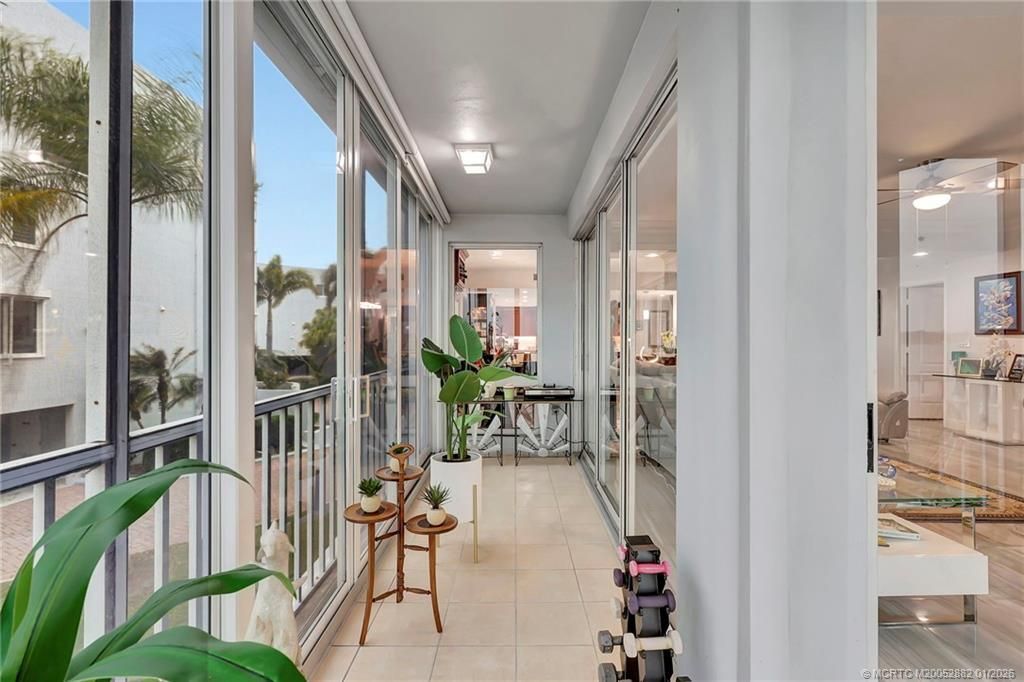 1140 SW Chapman Way, Unit 401, Palm City, FL 34990 Photo